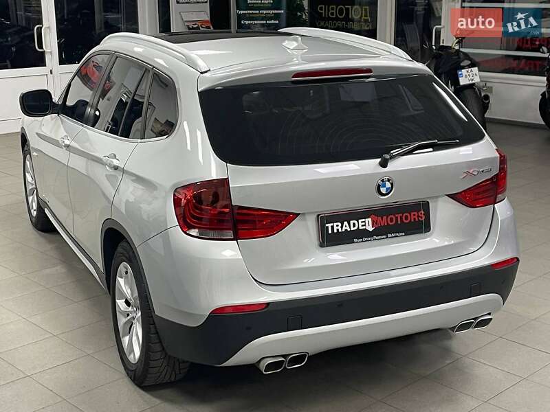 Позашляховик / Кросовер BMW X1 2011 в Києві