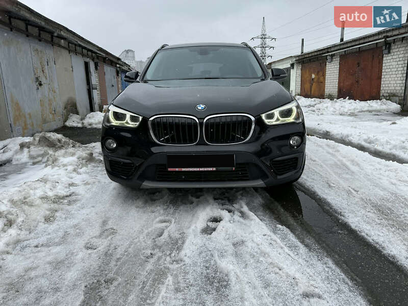Внедорожник / Кроссовер BMW X1 2017 в Киеве фото Внедорожник / Кроссовер BMW X1 2017 в Киеве
