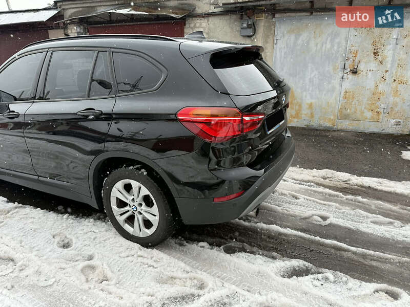 Внедорожник / Кроссовер BMW X1 2017 в Киеве фото 5 Внедорожник / Кроссовер BMW X1 2017 в Киеве