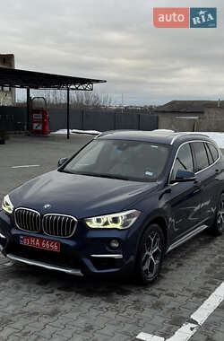 Внедорожник / Кроссовер BMW X1 2018 в Дубно