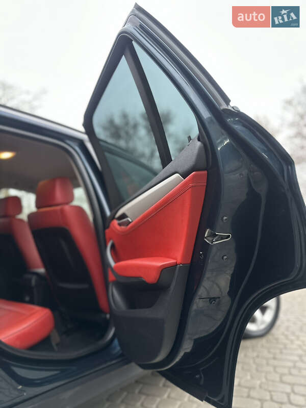 Позашляховик / Кросовер BMW X1 2013 в Чорткові