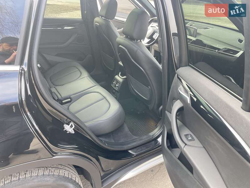 Внедорожник / Кроссовер BMW X1 2017 в Харькове фото 11 Внедорожник / Кроссовер BMW X1 2017 в Харькове