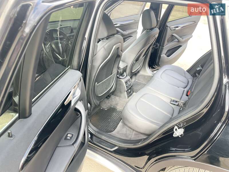 Внедорожник / Кроссовер BMW X1 2017 в Харькове фото 15 Внедорожник / Кроссовер BMW X1 2017 в Харькове
