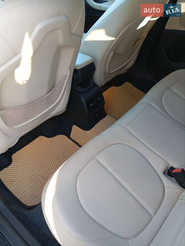 Позашляховик / Кросовер BMW X1 2018 в Києві