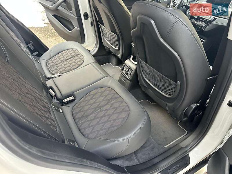 Позашляховик / Кросовер BMW X1 2020 в Києві