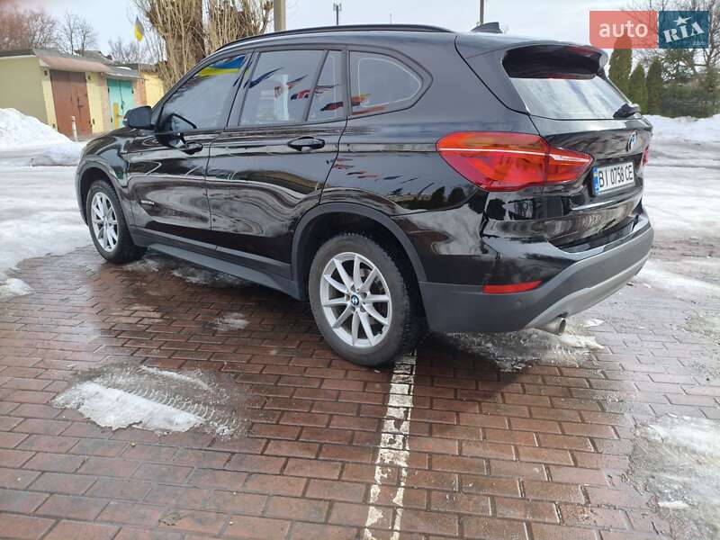 Позашляховик / Кросовер BMW X1 2015 в Прилуках