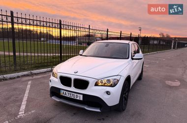 Внедорожник / Кроссовер BMW X1 2011 в Макарове