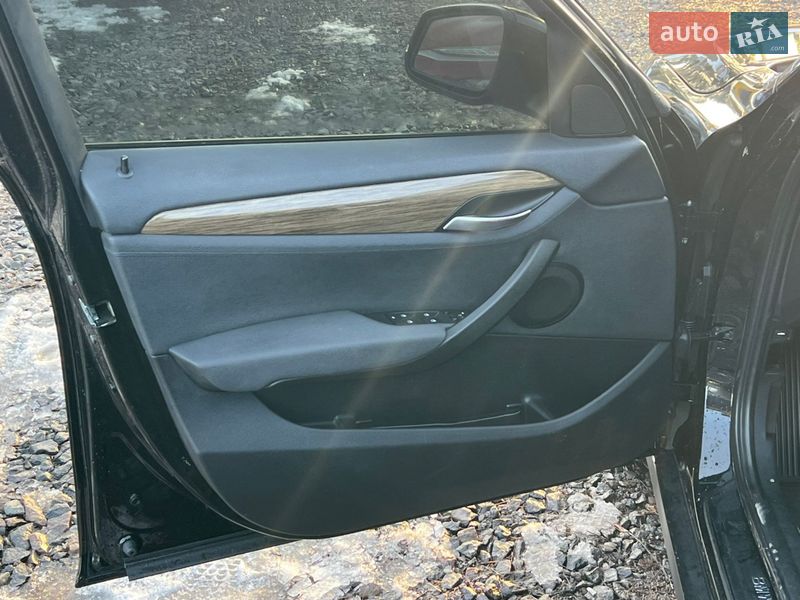 Внедорожник / Кроссовер BMW X1 2012 в Бродах