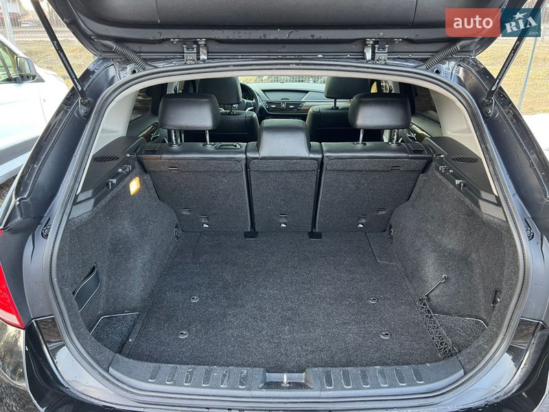 Внедорожник / Кроссовер BMW X1 2012 в Бродах