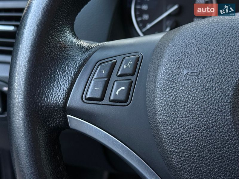 Внедорожник / Кроссовер BMW X1 2012 в Николаеве