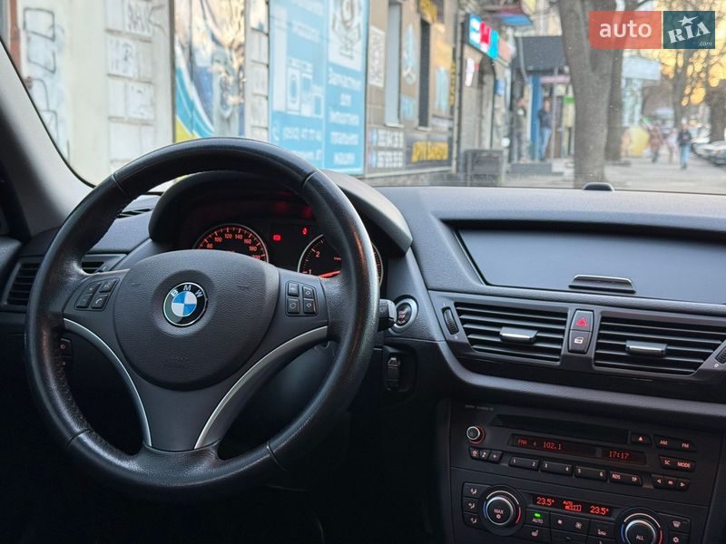 Внедорожник / Кроссовер BMW X1 2012 в Николаеве