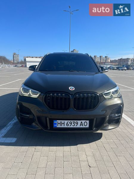 Позашляховик / Кросовер BMW X1 2017 в Одесі