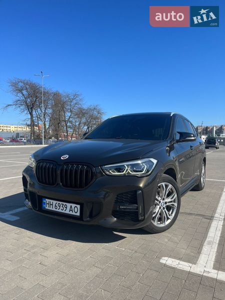 Позашляховик / Кросовер BMW X1 2017 в Одесі