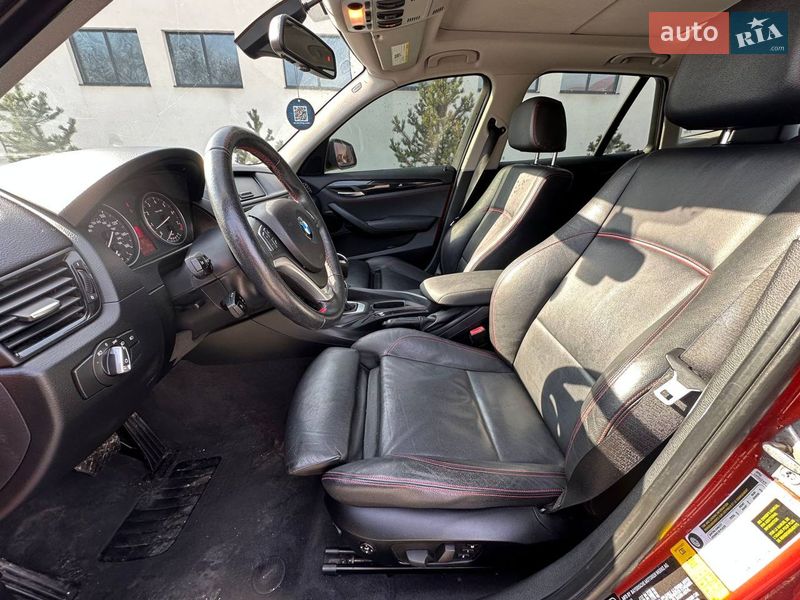 Внедорожник / Кроссовер BMW X1 2013 в Луцке