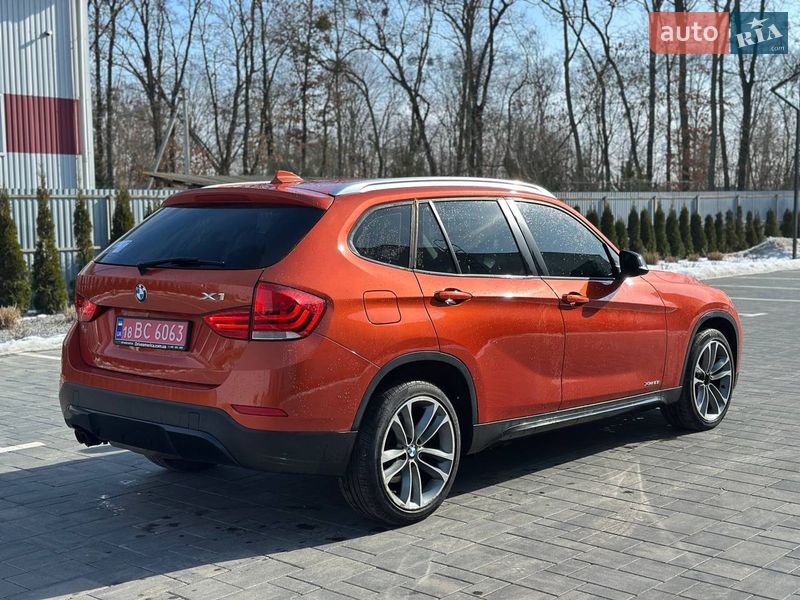 Внедорожник / Кроссовер BMW X1 2013 в Луцке