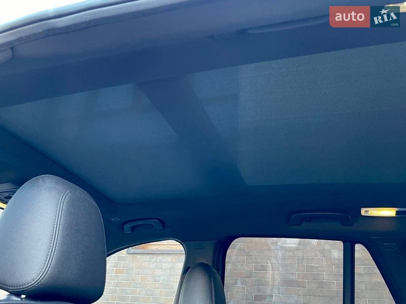 Внедорожник / Кроссовер BMW X1 2016 в Львове