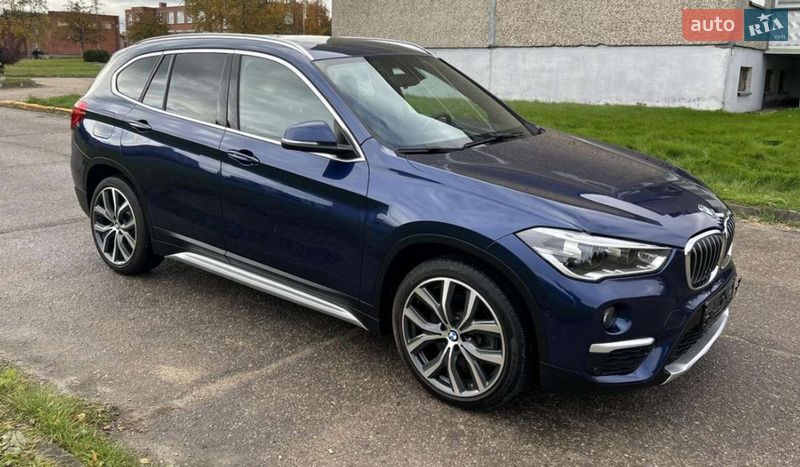 Внедорожник / Кроссовер BMW X1 2015 в Ровно