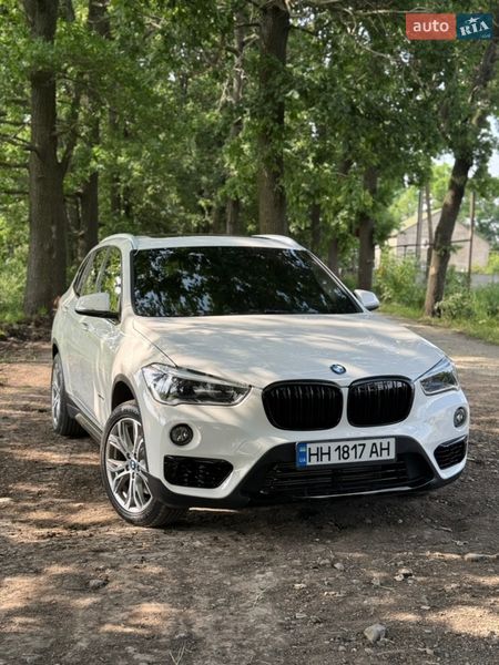 Внедорожник / Кроссовер BMW X1 2017 в Подольске