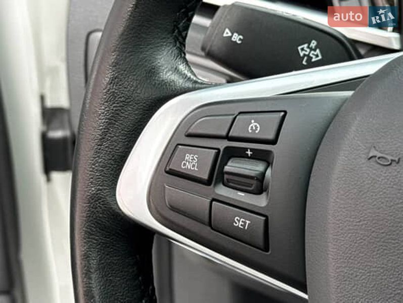 Внедорожник / Кроссовер BMW X1 2017 в Подольске