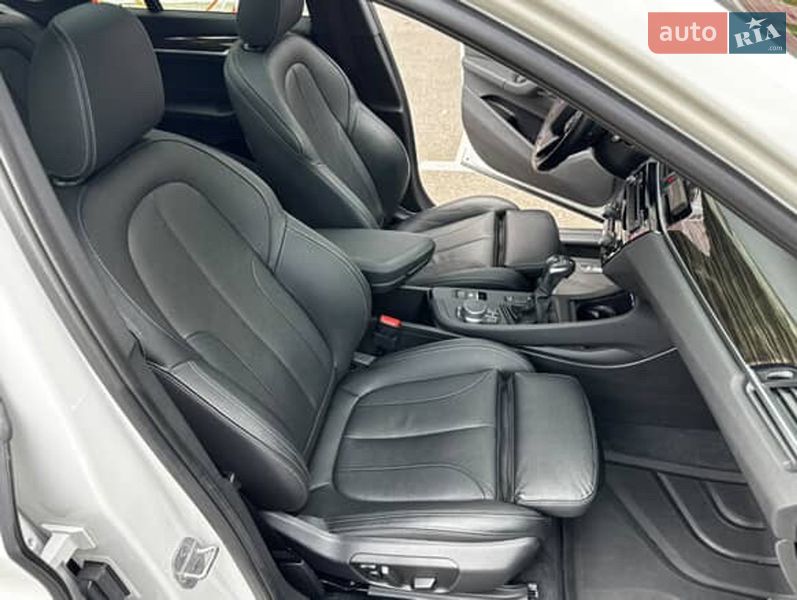 Внедорожник / Кроссовер BMW X1 2017 в Подольске