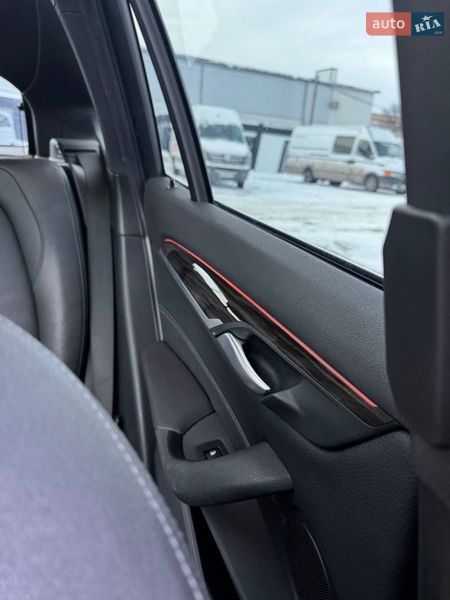 Внедорожник / Кроссовер BMW X1 2016 в Тернополе