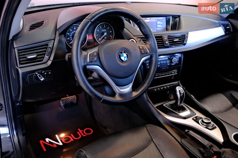 Внедорожник / Кроссовер BMW X1 2015 в Одессе