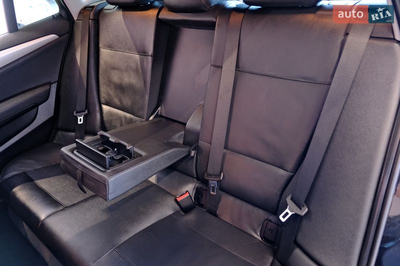 Внедорожник / Кроссовер BMW X1 2015 в Одессе