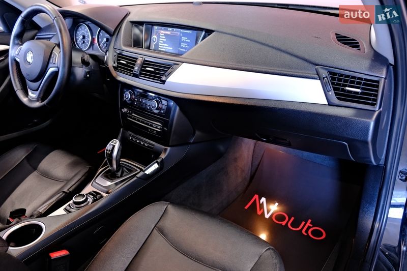 Внедорожник / Кроссовер BMW X1 2015 в Одессе