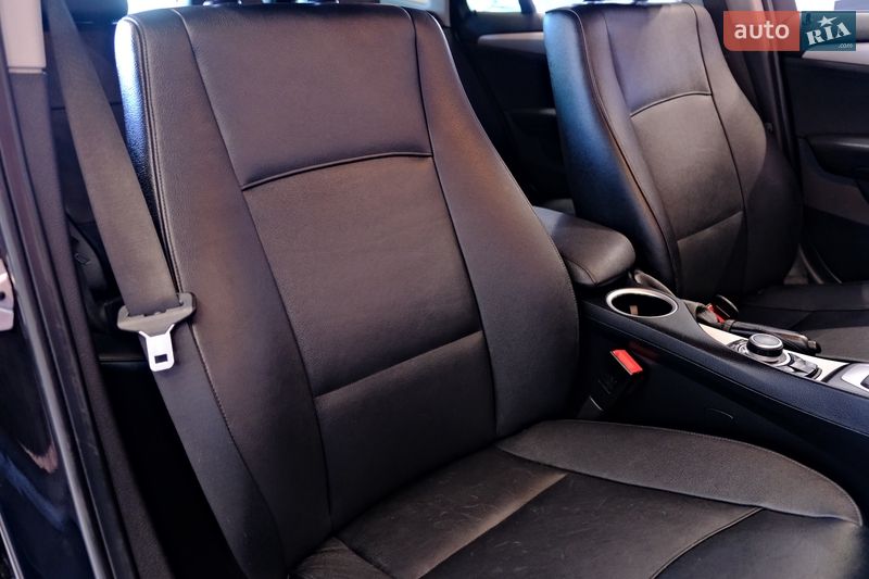 Внедорожник / Кроссовер BMW X1 2015 в Одессе