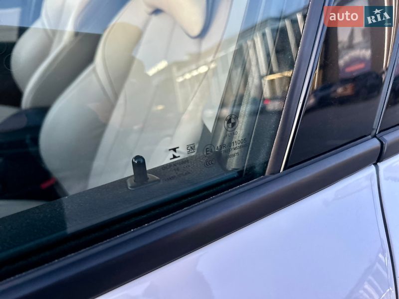 Внедорожник / Кроссовер BMW X1 2017 в Одессе