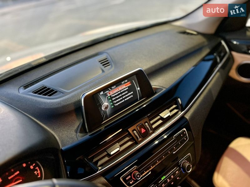 Внедорожник / Кроссовер BMW X1 2017 в Одессе