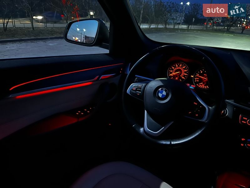 Позашляховик / Кросовер BMW X1 2016 в Сумах