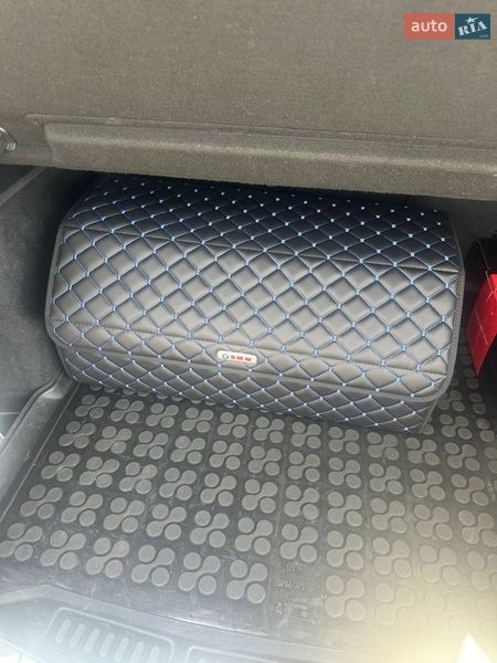 Позашляховик / Кросовер BMW X1 2017 в Броварах