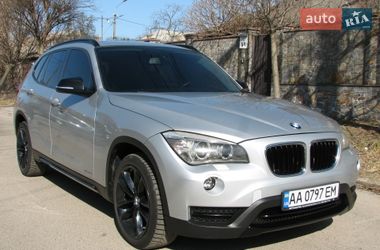 Внедорожник / Кроссовер BMW X1 2014 в Киеве