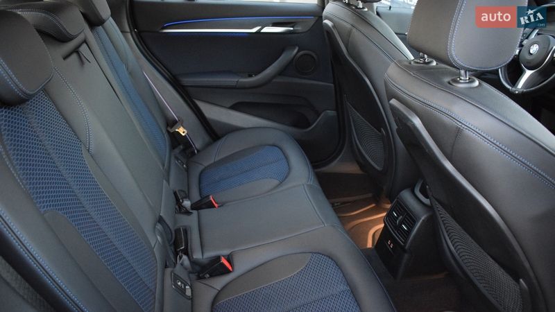 Внедорожник / Кроссовер BMW X1 2020 в Житомире