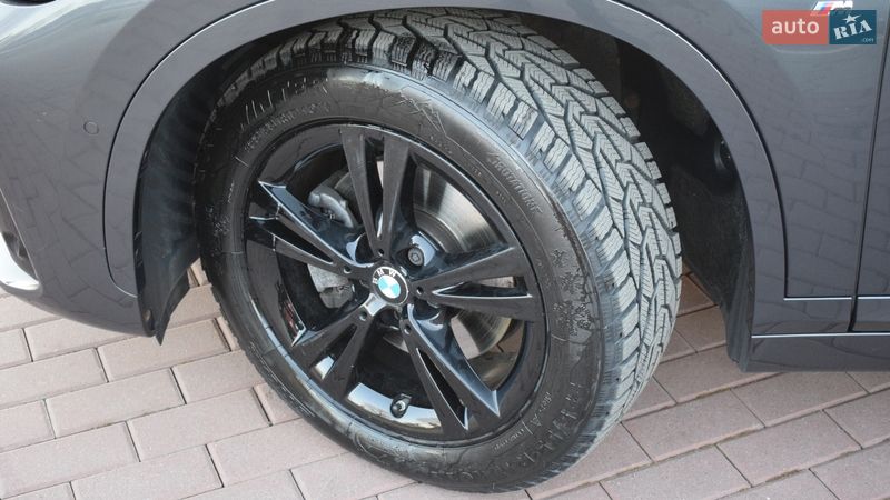 Внедорожник / Кроссовер BMW X1 2020 в Житомире