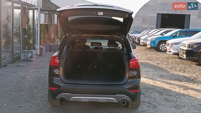 Внедорожник / Кроссовер BMW X1 2015 в Луцке