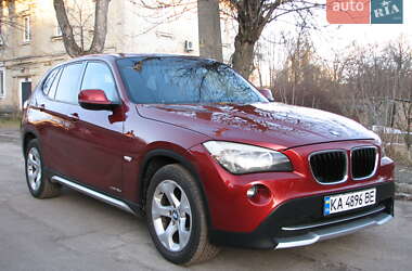 Внедорожник / Кроссовер BMW X1 2010 в Киеве