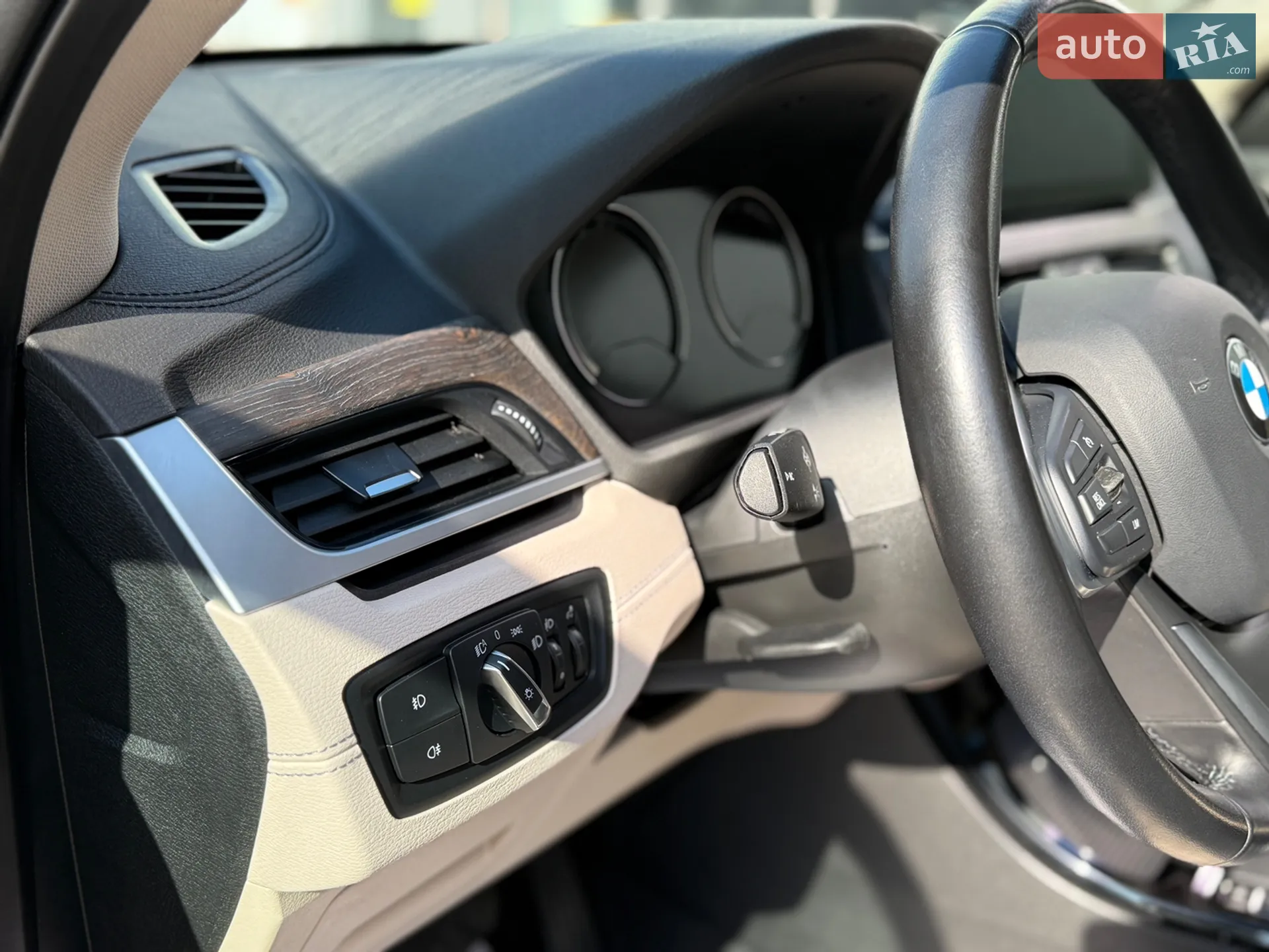 2022 BMW X1 - мініатюра 36