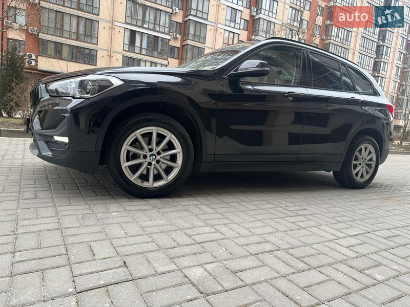 Позашляховик / Кросовер BMW X1 2022 в Дніпрі