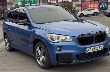 Внедорожник / Кроссовер BMW X1 2016 в Киеве