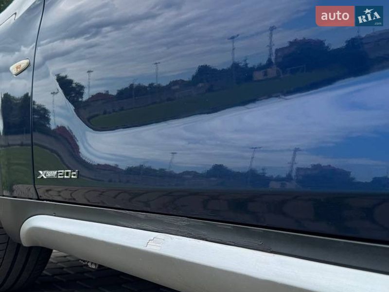 Внедорожник / Кроссовер BMW X1 2010 в Одессе