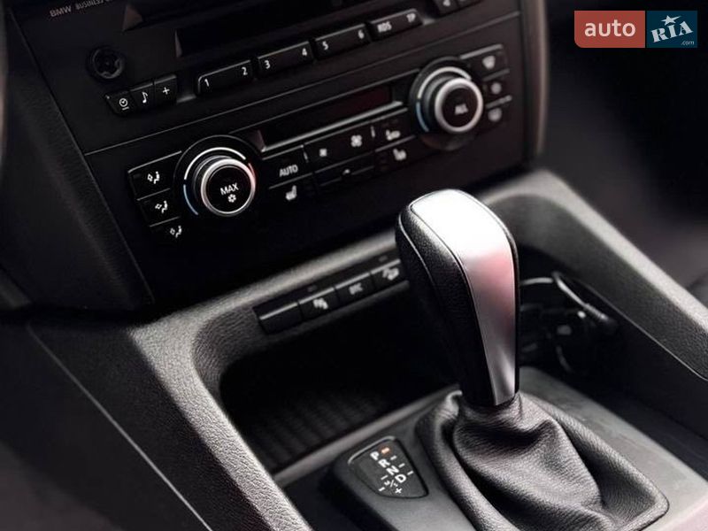 Внедорожник / Кроссовер BMW X1 2010 в Одессе