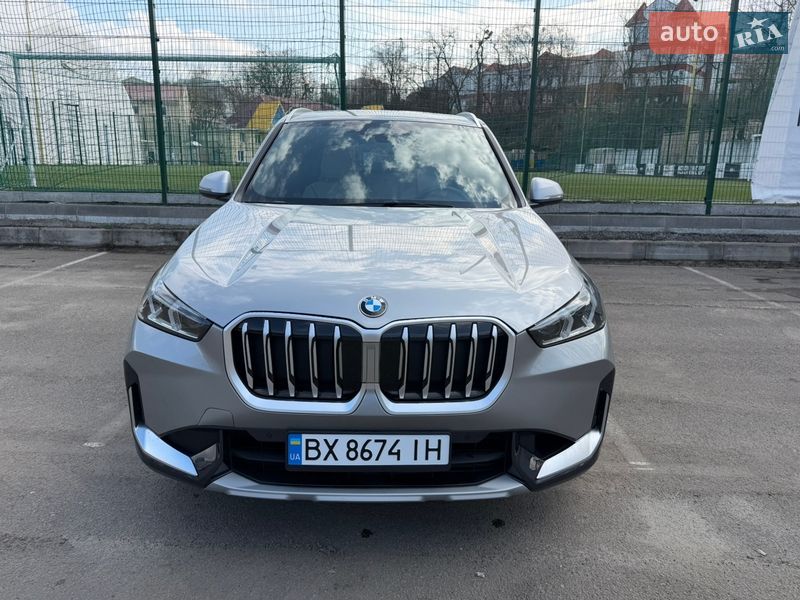 Внедорожник / Кроссовер BMW X1 2023 в Киеве фото Внедорожник / Кроссовер BMW X1 2023 в Киеве