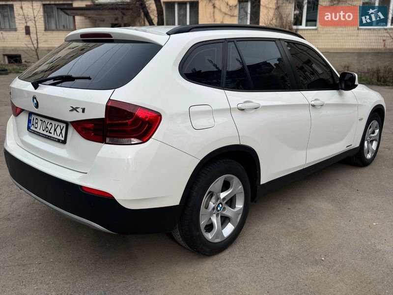 Внедорожник / Кроссовер BMW X1 2011 в Виннице