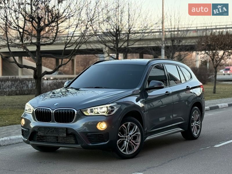 Внедорожник / Кроссовер BMW X1 2019 в Киеве