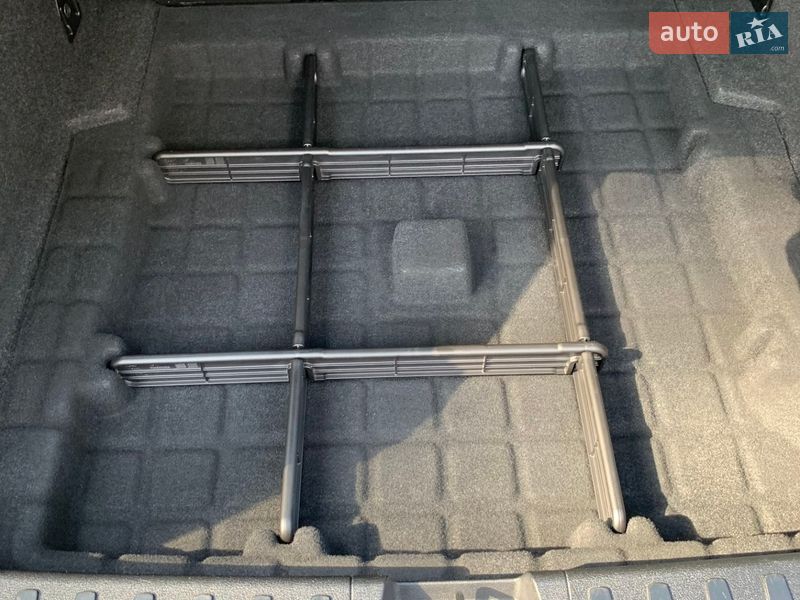 Внедорожник / Кроссовер BMW X1 2013 в Ратным фото 9 Внедорожник / Кроссовер BMW X1 2013 в Ратным