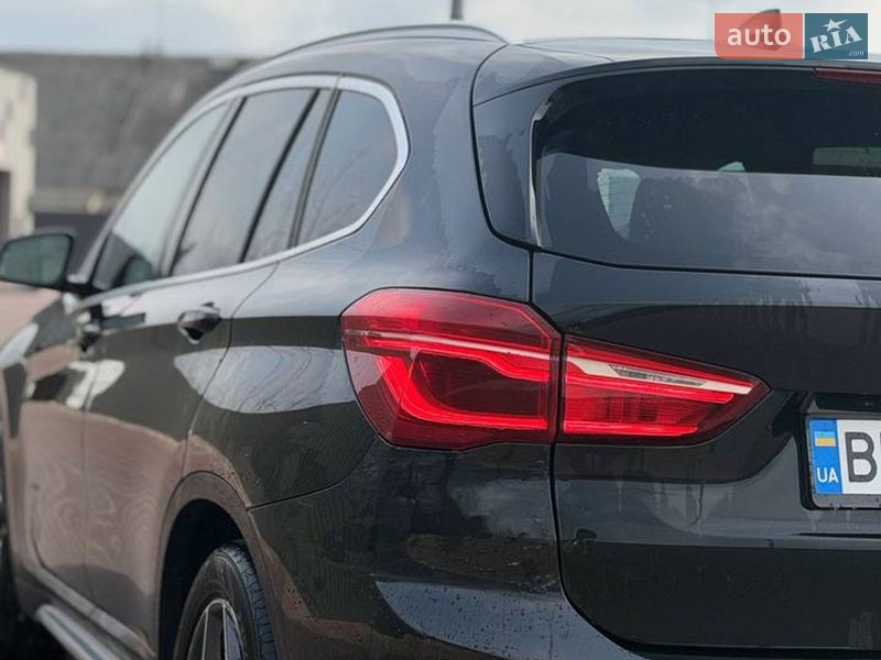 Внедорожник / Кроссовер BMW X1 2016 в Сарнах