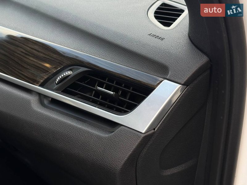 Позашляховик / Кросовер BMW X1 2017 в Рівному