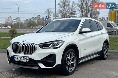 Внедорожник / Кроссовер BMW X1 2016 в Киеве